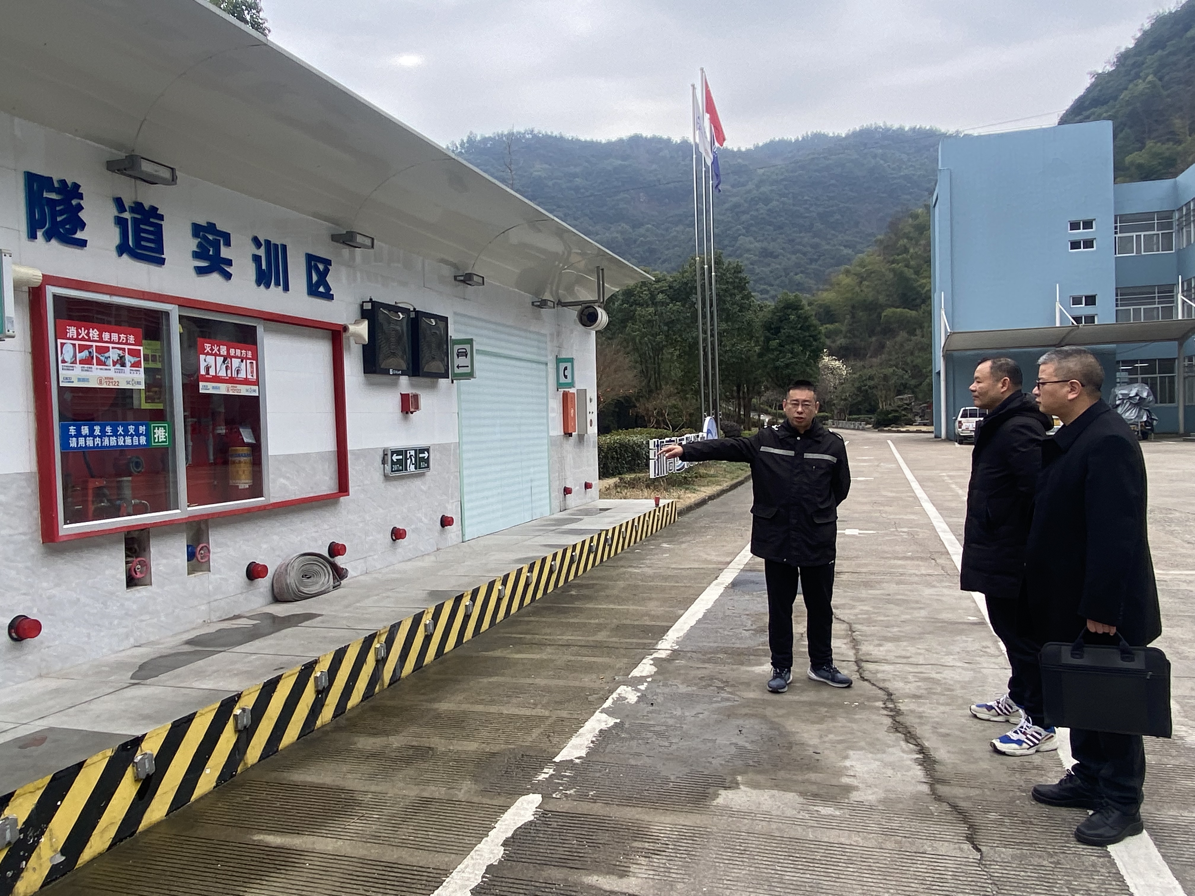 1677456918343545.jpg 通觀(guān)實(shí)訓(xùn)區(qū)林玲攝.jpg