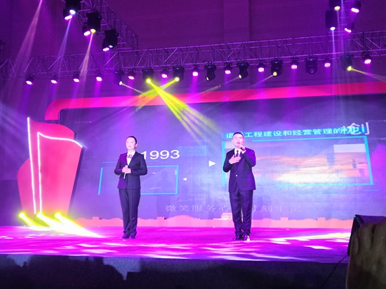 高速之歌 演唱現(xiàn)場(chǎng)照片2_副本.jpg